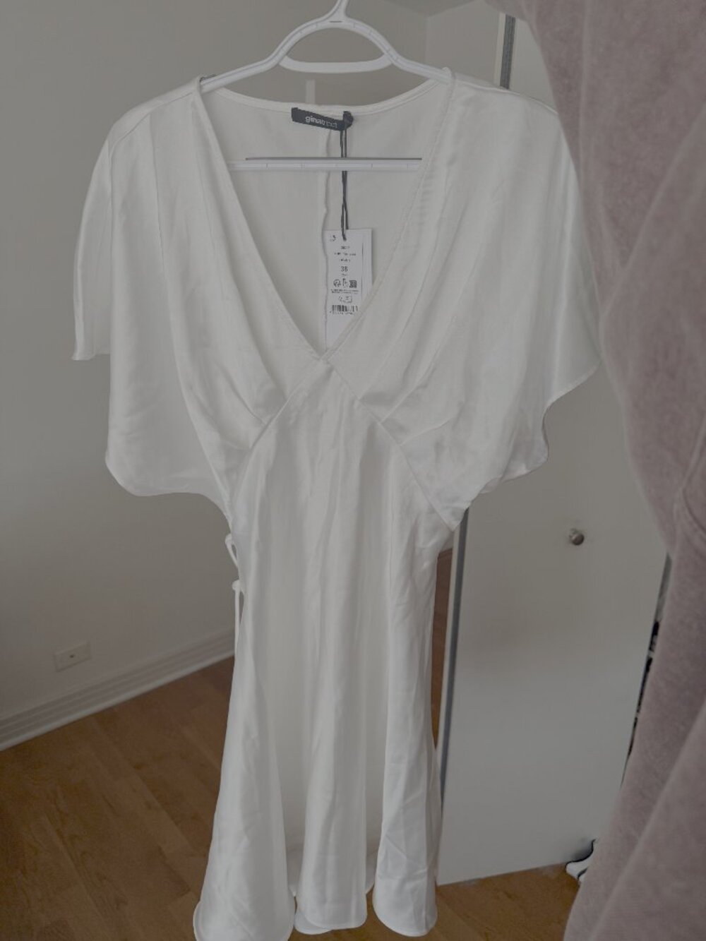 Gina Tricot satin batwing mini dress - off white - EU 38 $40 (original $87) | Br